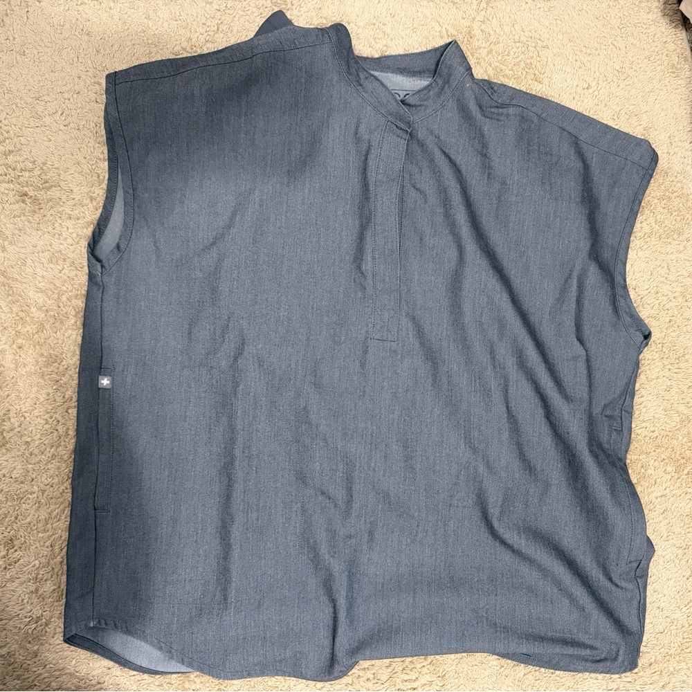 Figs Straight Leg Scrub Top in Slate Blue